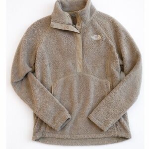 The North Face Women's Beige Sherpa Fleece Pullover Medium